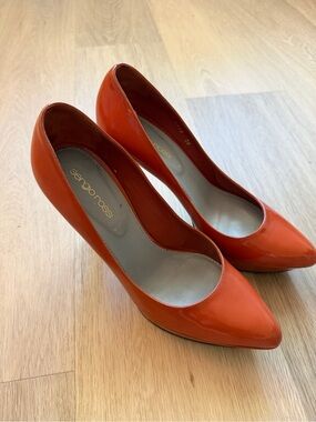 Sergio Rossi Orange Patent Leather Pointed Pumps
